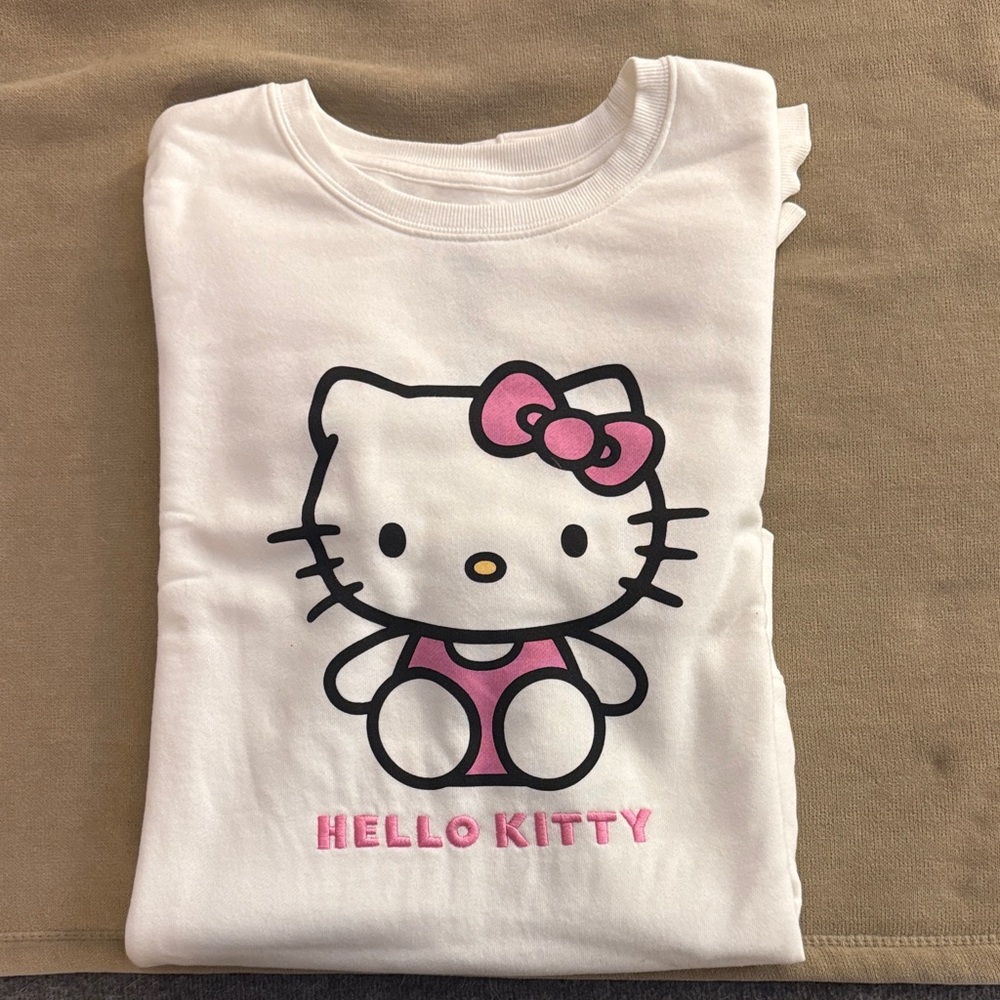 Hello Kitty White Graphic Tee